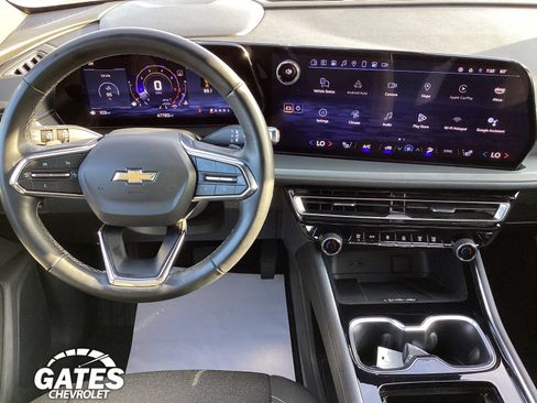 Used 2024 Chevrolet Traverse LT FWD image 18