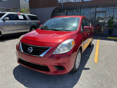 Used 2014 Nissan Versa SV