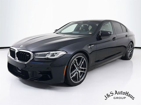 Used 2021 BMW M5 w/ Executive Package image 3