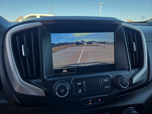 Used 2022 GMC Terrain SLE w/ Driver Convenience Package image 27