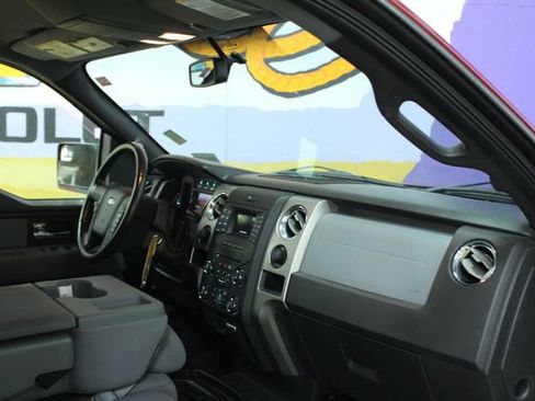 Used 2014 Ford F150 XLT w/ XTR Package AWD/4WD image 12