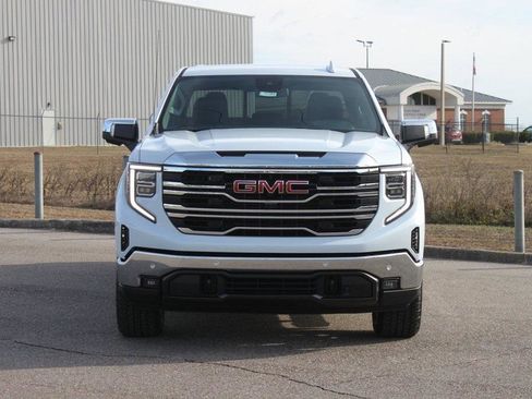 New 2026 GMC Sierra 1500 SLT w/ SLT Premium Plus Package image 3
