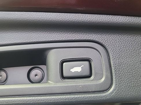 Certified 2021 Honda Pilot Touring image 8