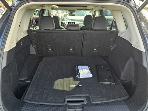 New 2026 Nissan Rogue SV w/ SV Premium Package image 11