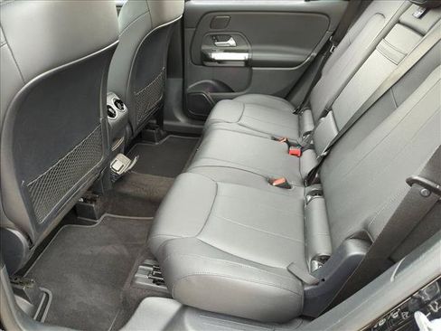 Certified 2024 Mercedes-Benz GLB 250 image 19