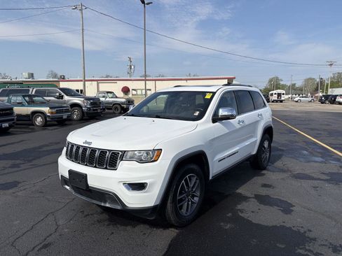 Used 2022 Jeep Grand Cherokee Limited AWD/4WD image 23