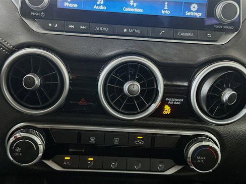 Used 2024 Nissan Sentra SV image 22