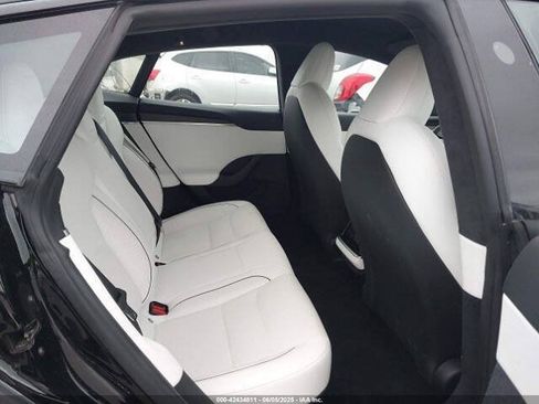 Used 2022 Tesla Model S Plaid AWD/4WD image 9