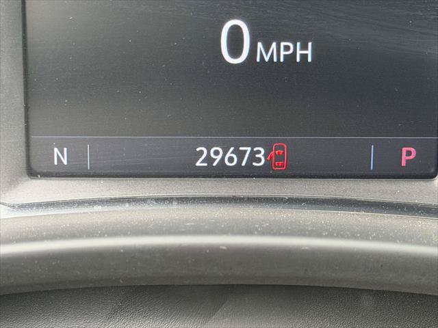 Used 2023 GMC Terrain SLT AWD/4WD image 28