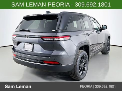 New 2025 Jeep Grand Cherokee Limited image 7