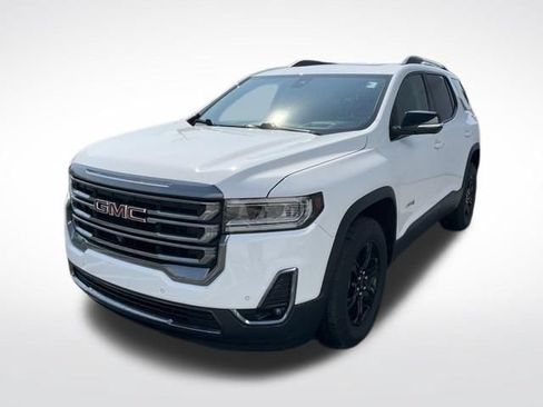 Used 2022 GMC Acadia AT4 w/ Technology Package AWD/4WD image 3