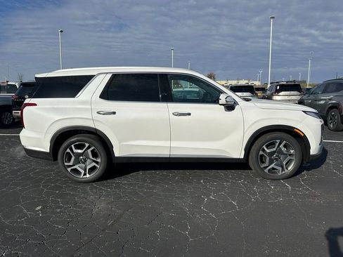 Used 2025 Hyundai Palisade SEL AWD/4WD image 2