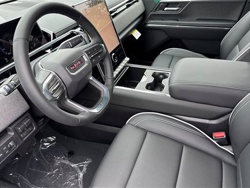 New 2026 GMC Sierra EV Elevation image 10