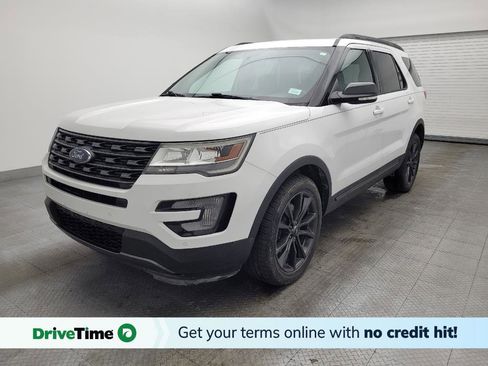Used 2017 Ford Explorer XLT w/ Equipment Group 202A image 1