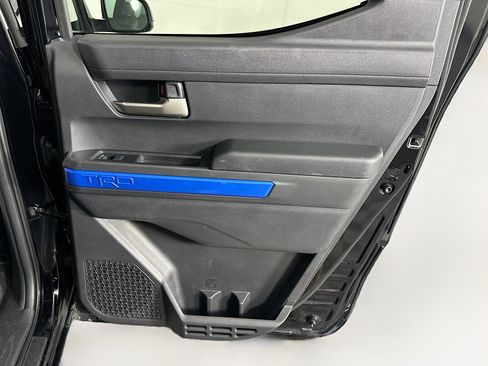 Used 2025 Toyota Tacoma TRD Off-Road image 29