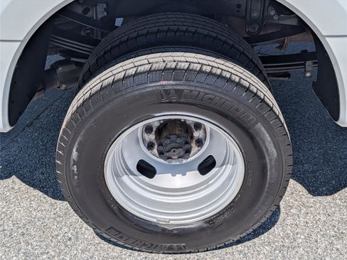 Used 2026 Ford F350 XLT AWD/4WD image 10