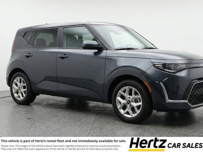 Used 2025 Kia Soul LX w/ LX Technology Package