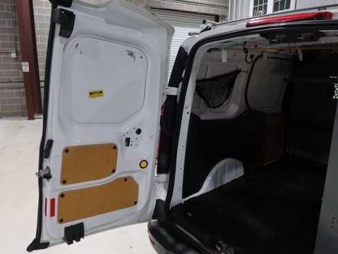 Used 2014 Ford Transit Connect XLT FWD image 18