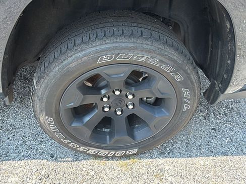 Used 2025 RAM 1500 Big Horn AWD/4WD image 12