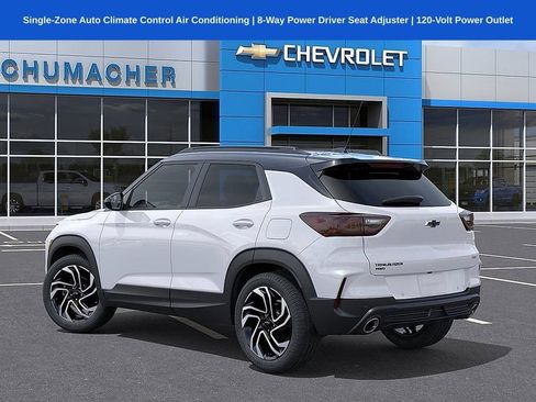 Used 2024 Chevrolet TrailBlazer RS w/ Convenience Package AWD/4WD image 3