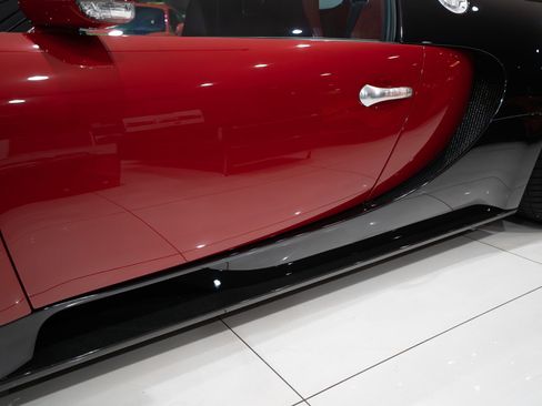 Used 2008 Bugatti Veyron AWD/4WD image 48