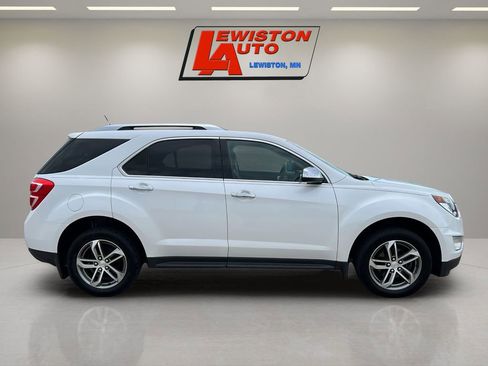 Used 2017 Chevrolet Equinox Premier w/ Enhanced Convenience Package AWD/4WD image 13