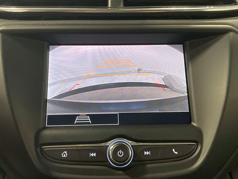 Used 2023 Chevrolet TrailBlazer LT image 4