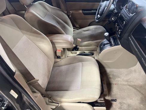 Used 2014 Jeep Patriot Sport w/ Power Value Group image 12