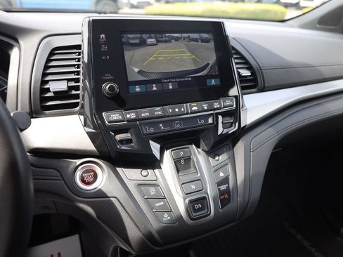 Used 2023 Honda Odyssey Sport image 15