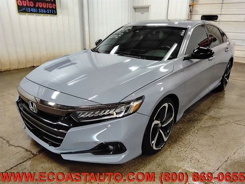 Used 2022 Honda Accord Sport image 4