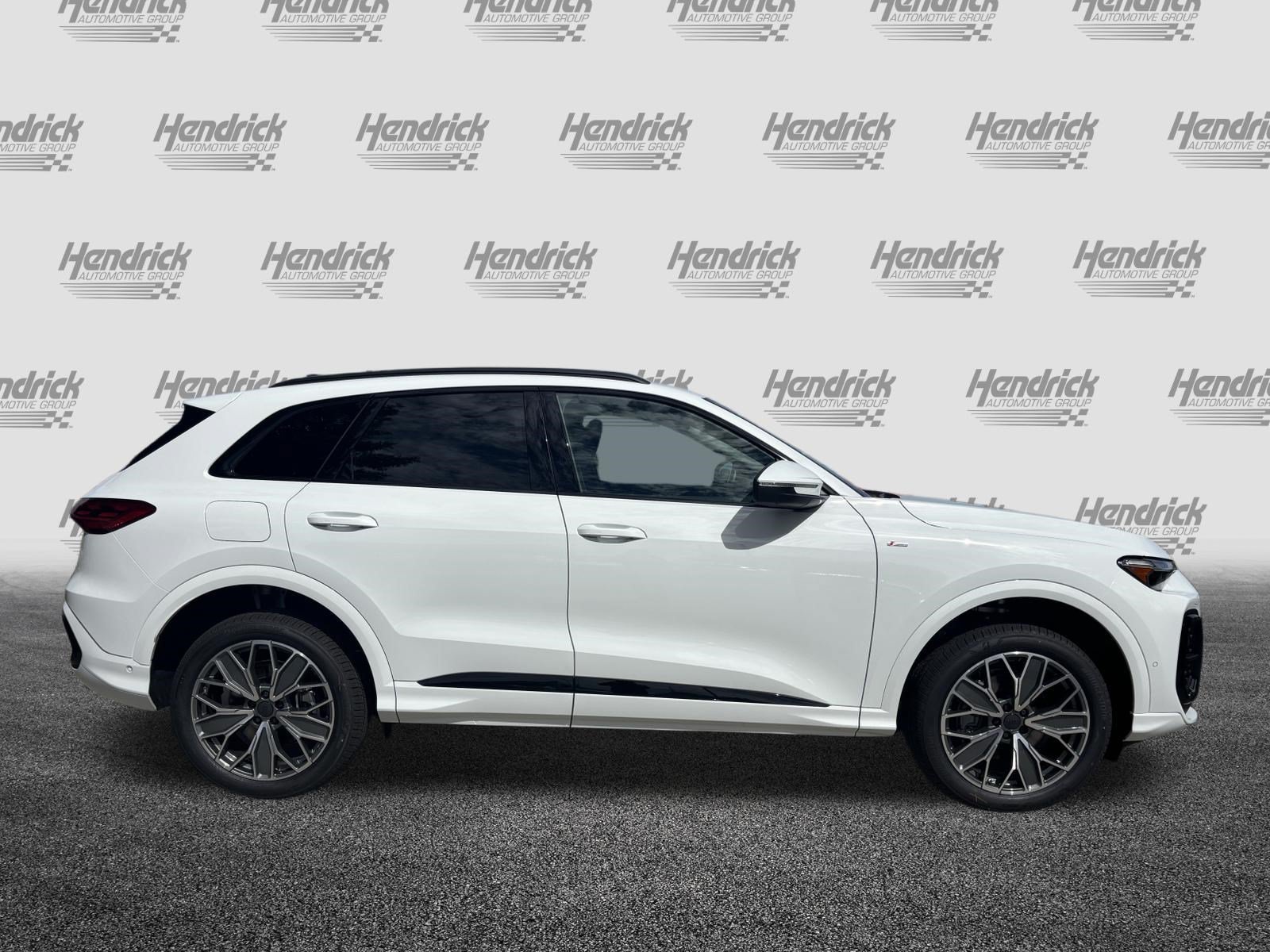 New 2026 Audi Q5 Premium AWD/4WD image 11