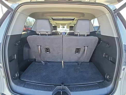 Used 2017 GMC Acadia SLT image 40