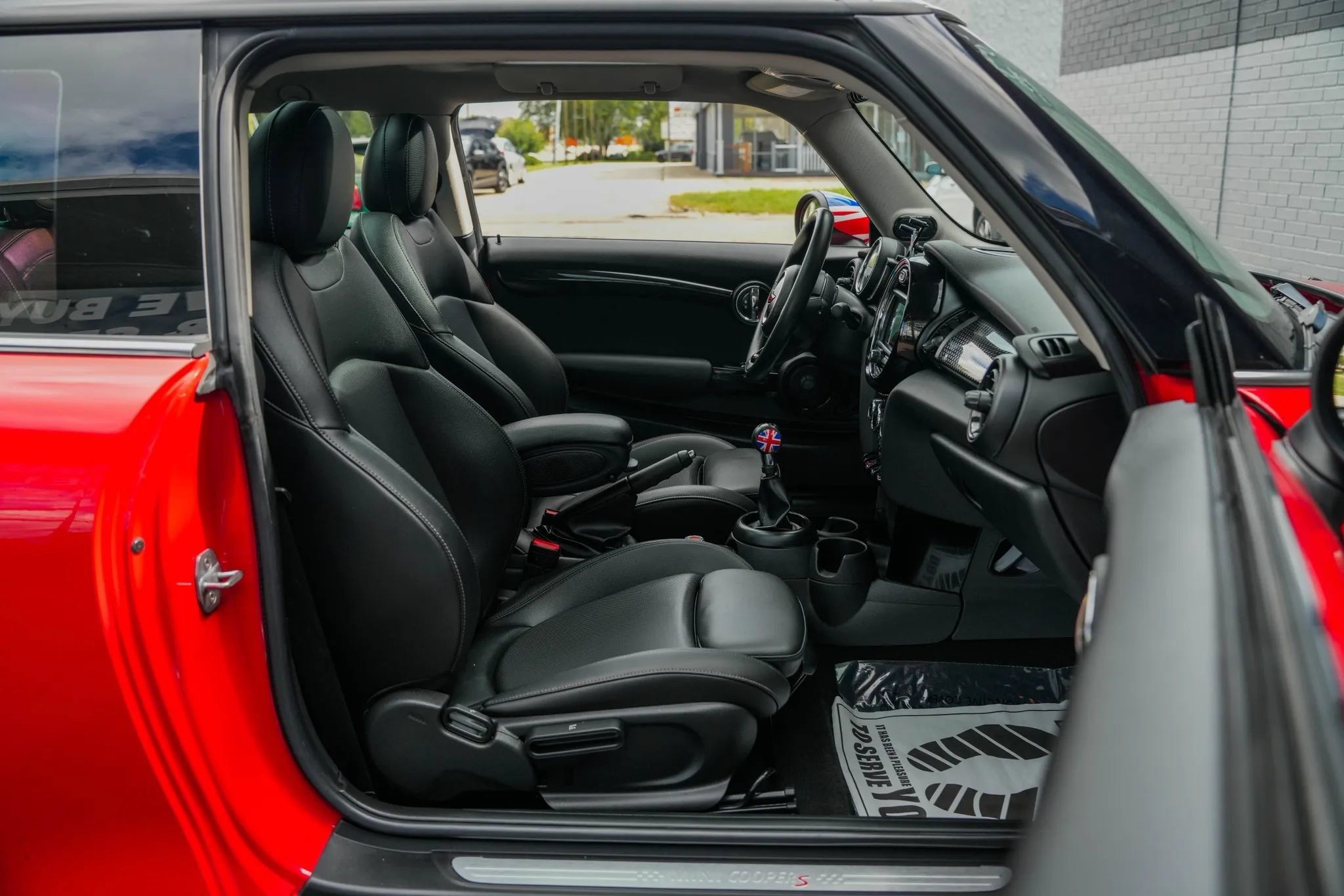 Used 2019 MINI Cooper S FWD image 27