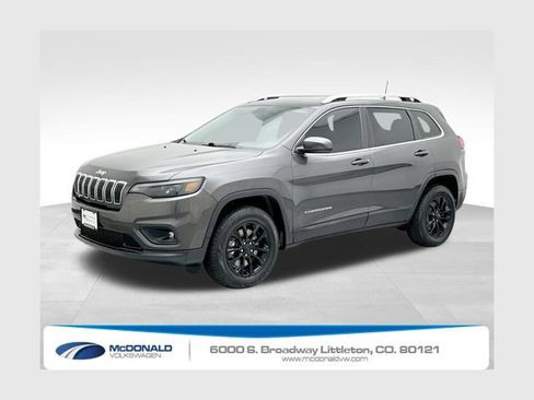 Used 2019 Jeep Cherokee Latitude Plus w/ Comfort/Convenience Group AWD/4WD image 1