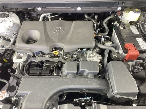 New 2025 Toyota RAV4 LE image 10