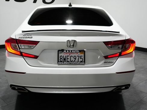 Used 2021 Honda Accord Sport image 10