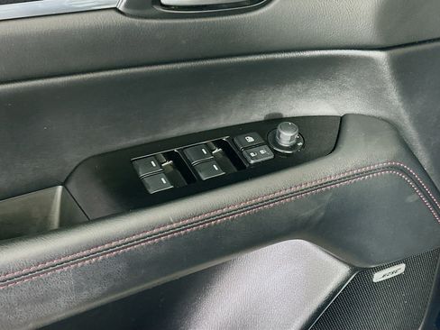 Used 2024 MAZDA CX-5 Carbon Edition image 15