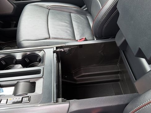 Used 2021 Ford F150 Lariat w/ Equipment Group 502A High image 18