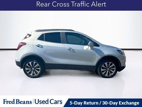 Used 2022 Buick Encore Preferred w/ Safety Package image 9