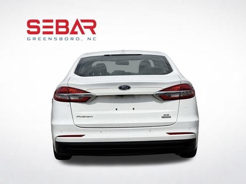 Used 2020 Ford Fusion SE FWD image 7