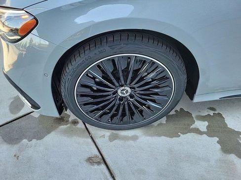 New 2025 Mercedes-Benz E 350 4MATIC Sedan image 12