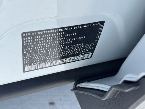 New 2025 Volkswagen Tiguan S image 32