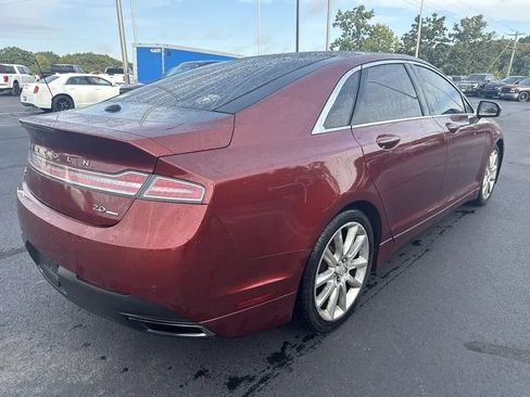 Used 2014 Lincoln MKZ w/ Equipment Group 102A Reserve FWD image 4