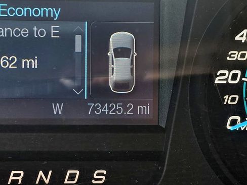 Used 2018 Ford Taurus SE FWD image 20