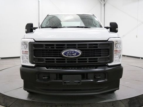 Used 2026 Ford F250 XL image 2