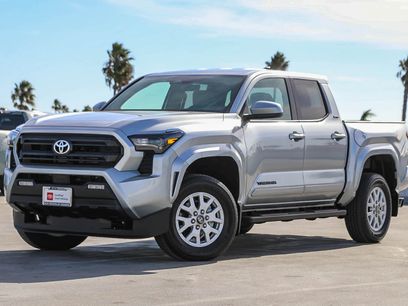 Certified 2025 Toyota Tacoma SR5