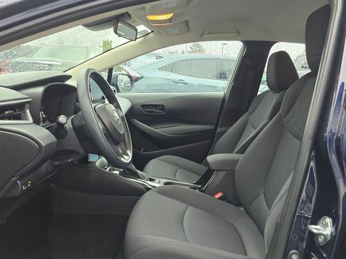 Used 2022 Toyota Corolla LE image 24