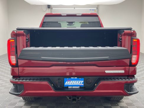 Used 2023 GMC Sierra 1500 Elevation w/ LPO, Elevation Black Package AWD/4WD image 9