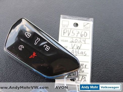 Used 2024 Volkswagen Atlas SE AWD/4WD image 40