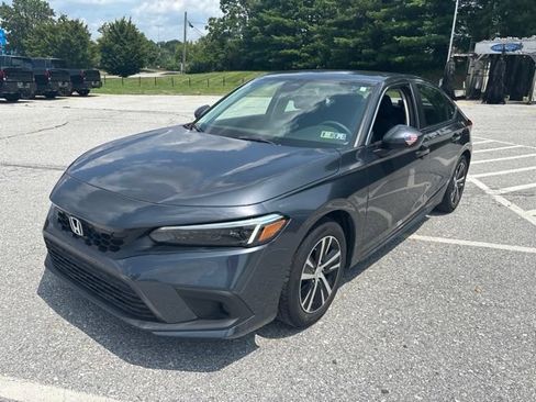 Used 2023 Honda Civic LX image 3